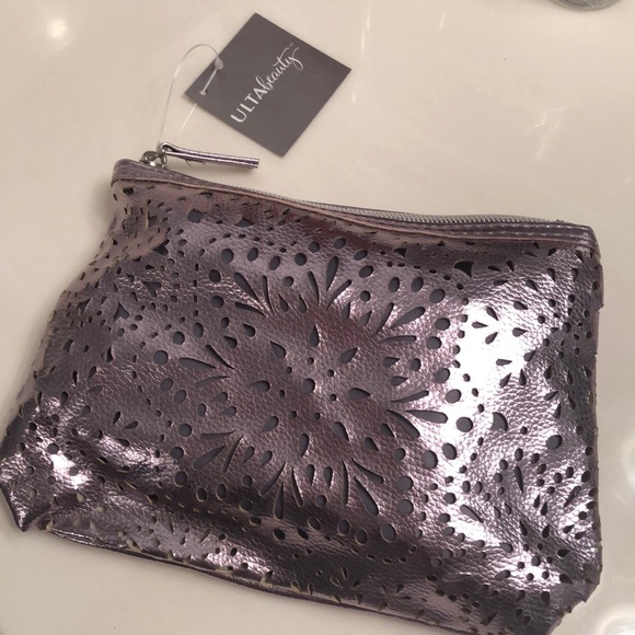 ❌SOLD❌ 🆕 ULTA Beauty Bag - Picture 2 of 3